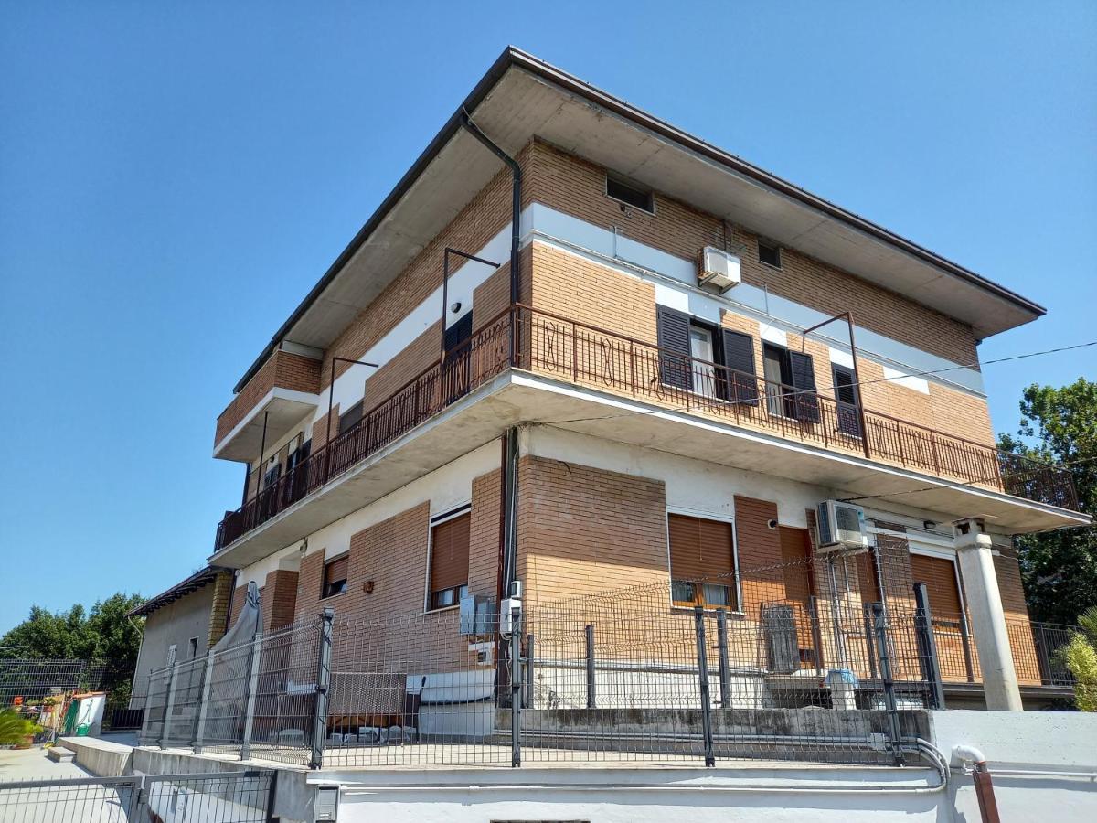 B&B La Vela Villa Rosa Di Martinsicuro Εξωτερικό φωτογραφία