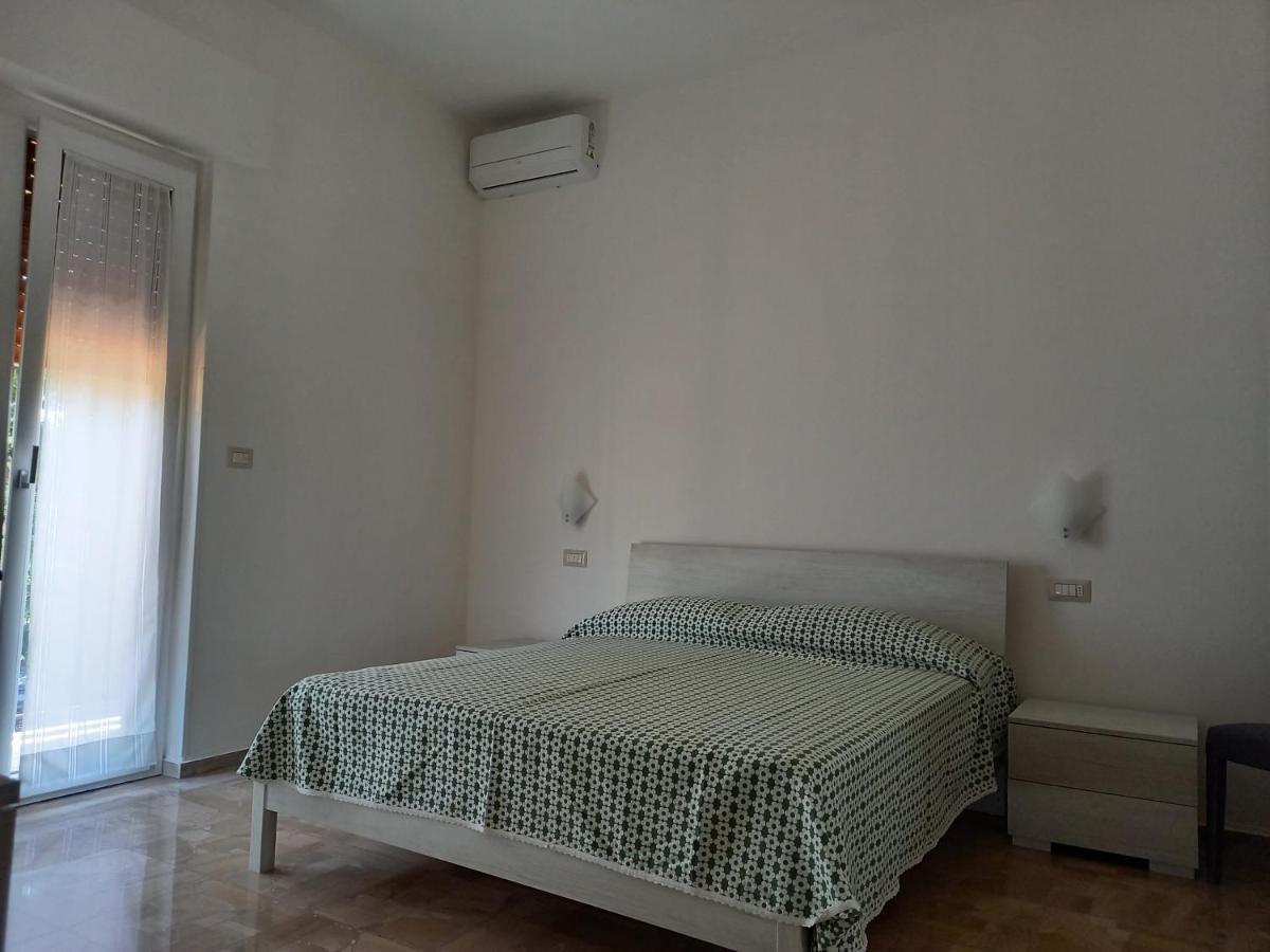 B&B La Vela Villa Rosa Di Martinsicuro Εξωτερικό φωτογραφία