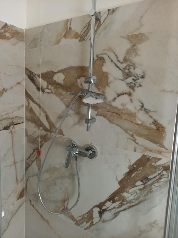 B&B La Vela Villa Rosa Di Martinsicuro Εξωτερικό φωτογραφία